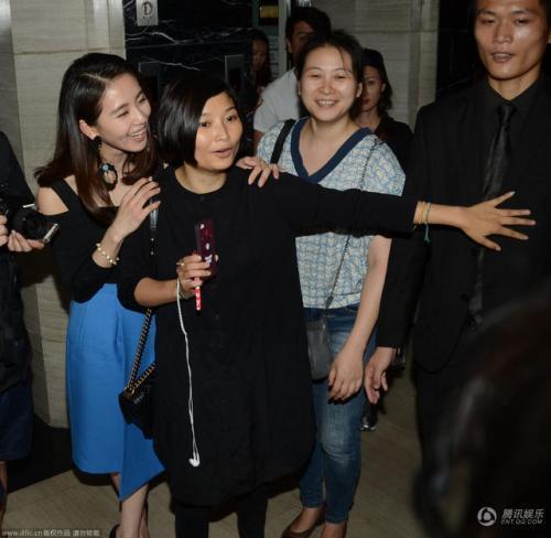 明星网红和助理求婚,明星网红浪漫求婚记