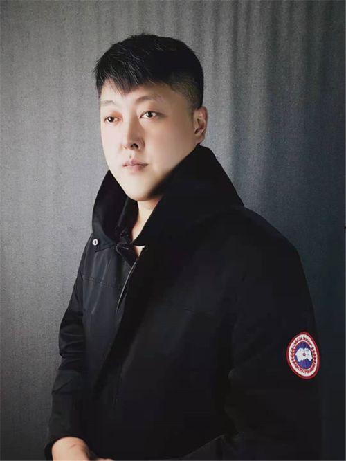 明星网红直播间 变脸,明星网红的神奇魅力揭秘