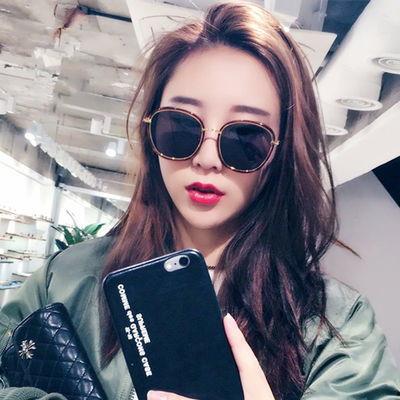 明星网红同款眼镜,潮流眼镜界的明星效应揭秘