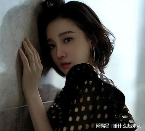 明星网红背景图,从平凡到闪耀的蜕变之路